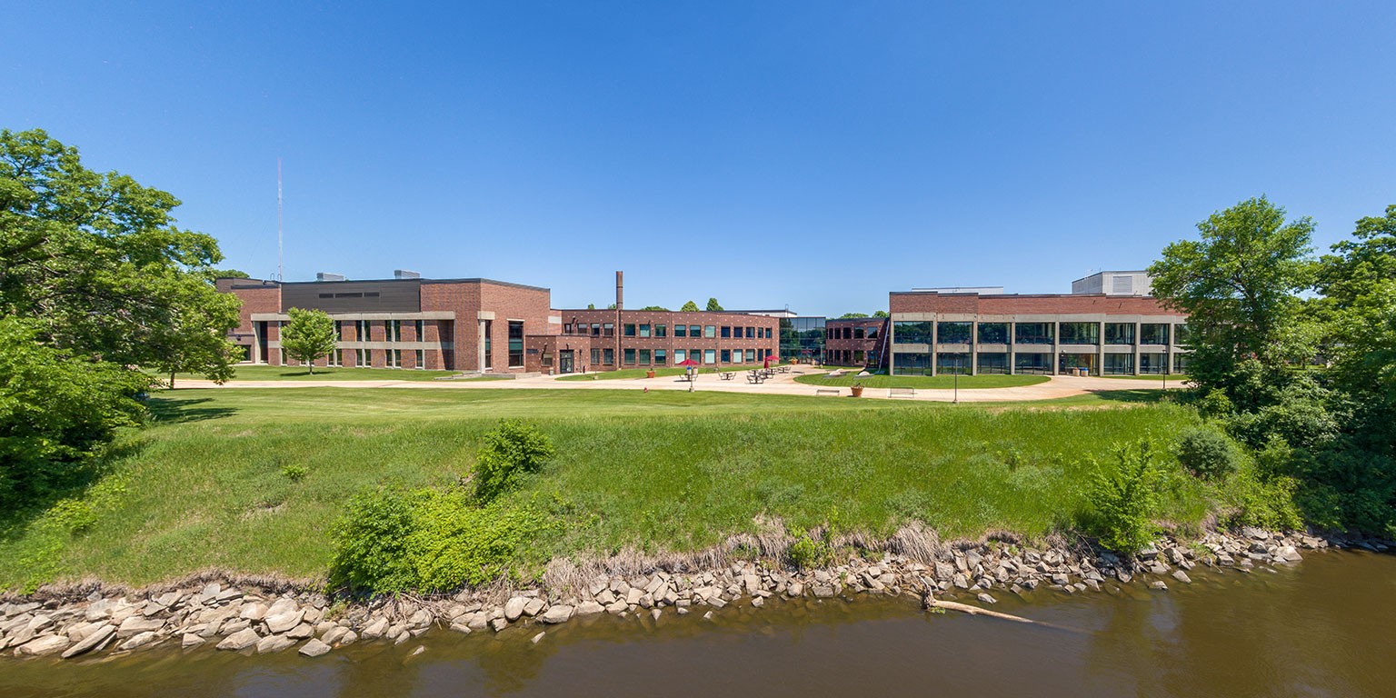 Eminent Education Institute