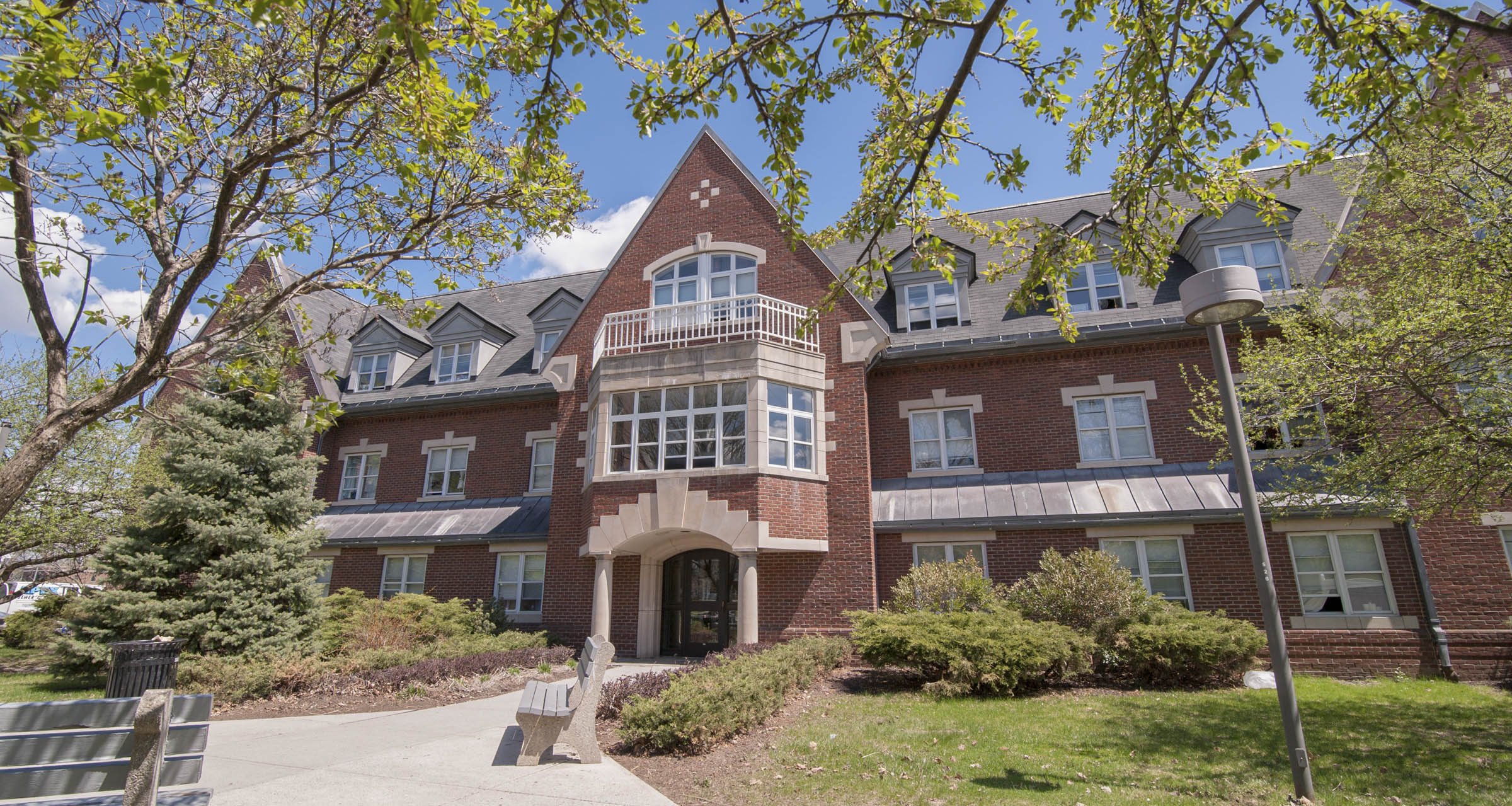 Eminent Education Institute