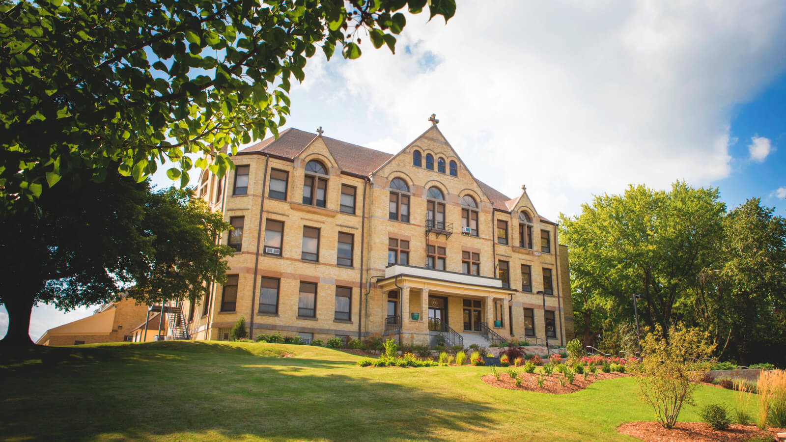 Eminent Education Institute