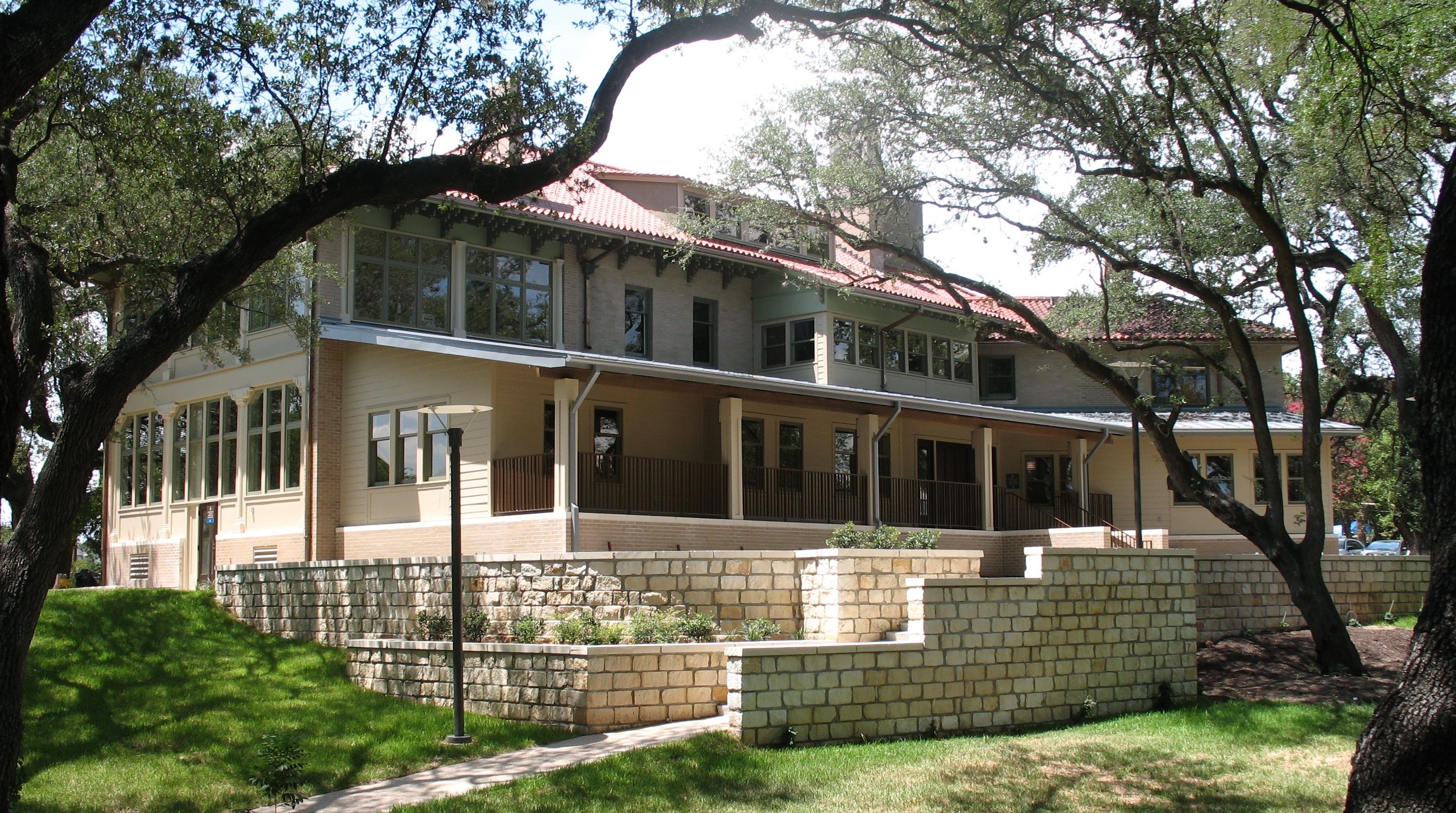 Eminent Education Institute