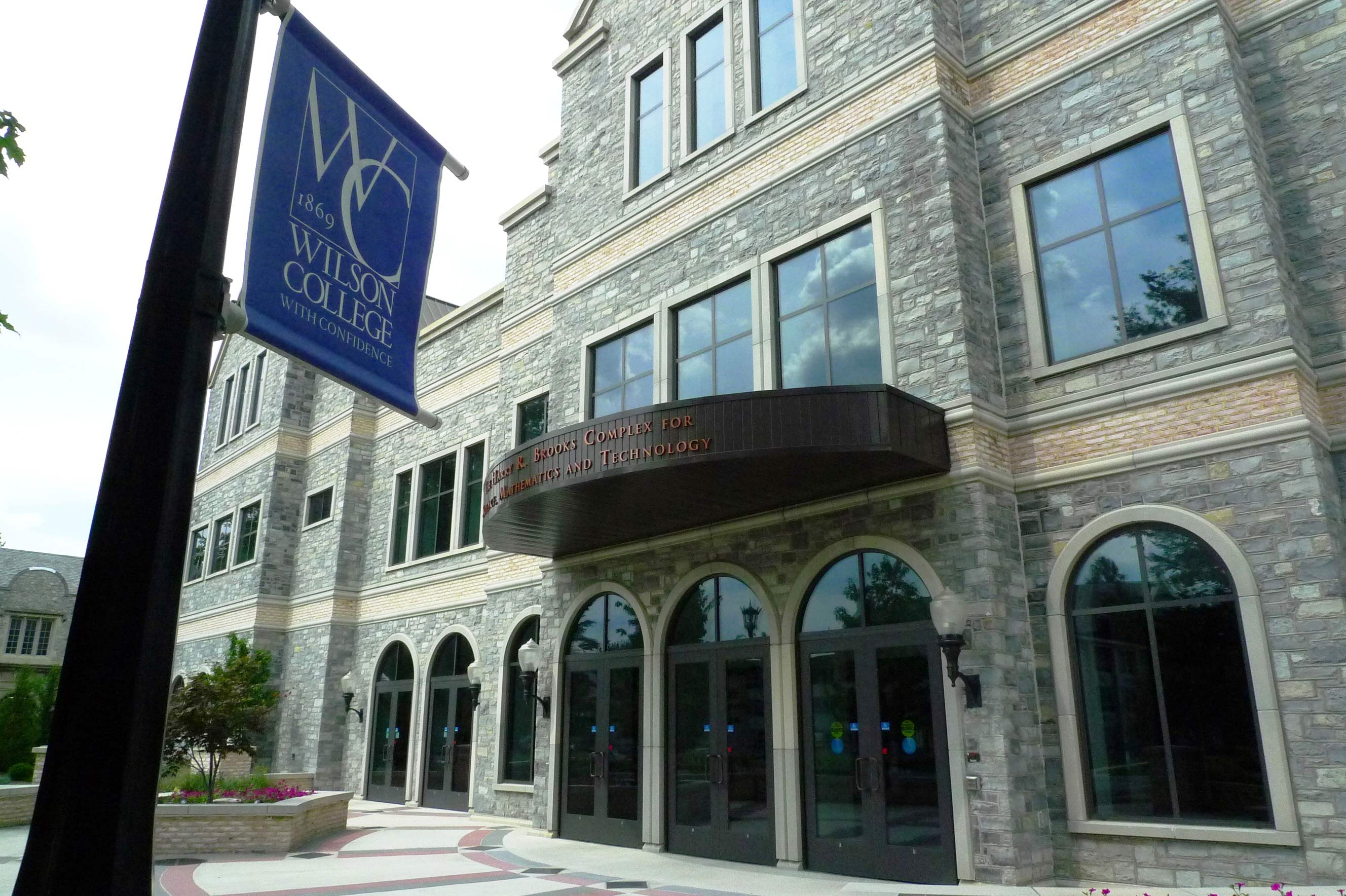 Eminent Education Institute